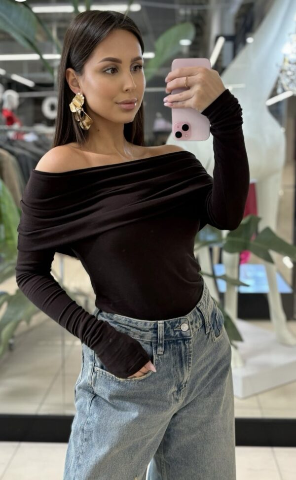 “Luna” Off-shoulder Bodysuit – Chocolate