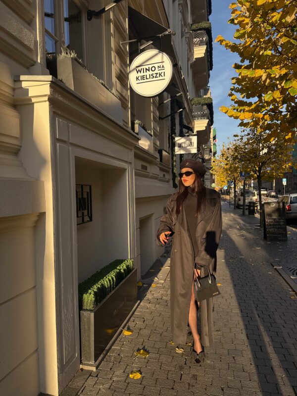 Długi Trencz Czarny