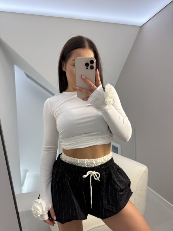 Szorty „Black Lace Line” – czarne z wiązaniem