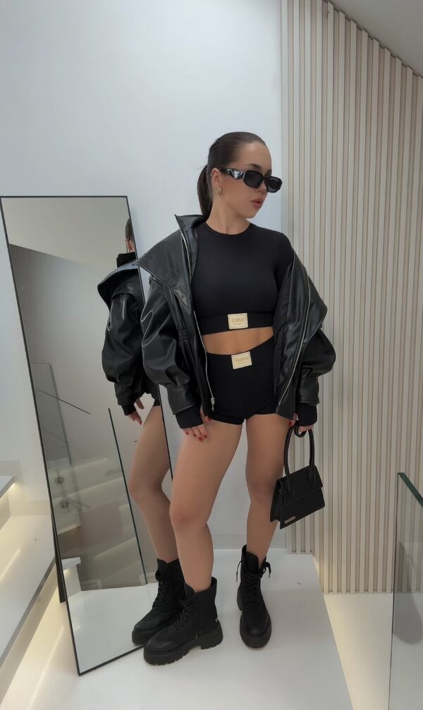 Taillierte Lederjacke – Schwarz