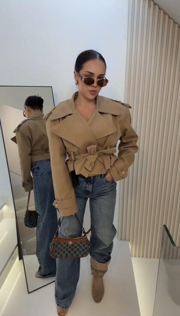 LUMIÉRE Weicher Mantel in Kamel