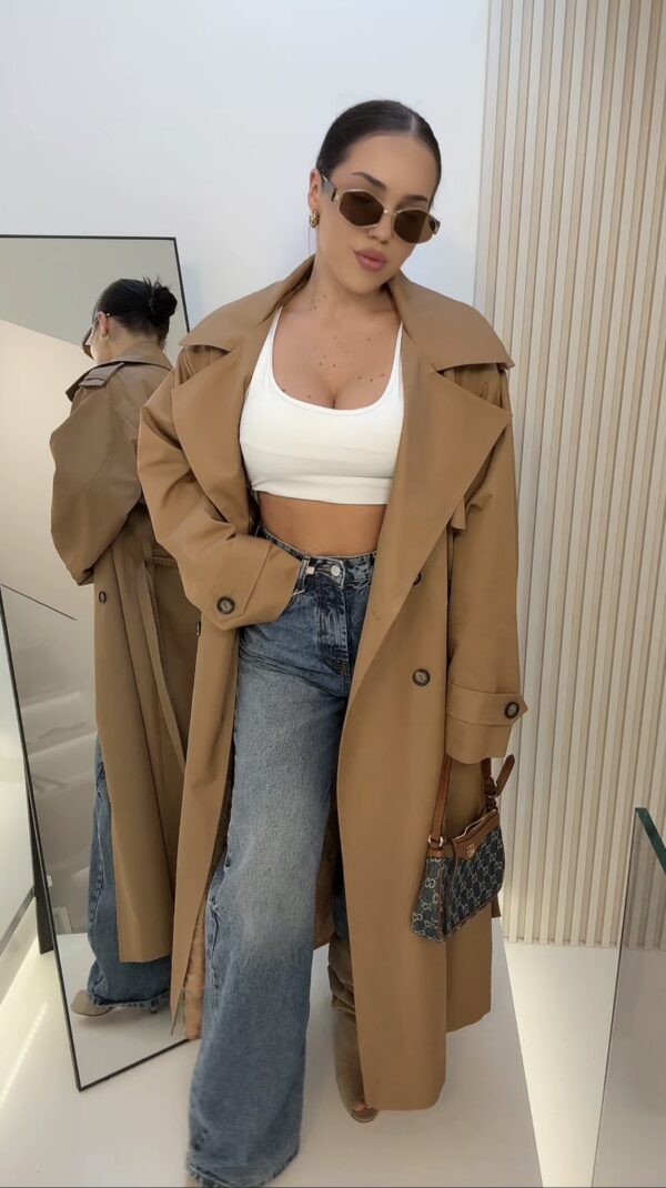 Langer weicher Camel Trench